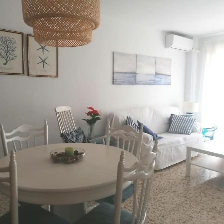 Апартаменти Piso Familiar Con Piscina Y Aparcamiento En Torre Del Mar - Edificio Ronda I Екстер'єр фото