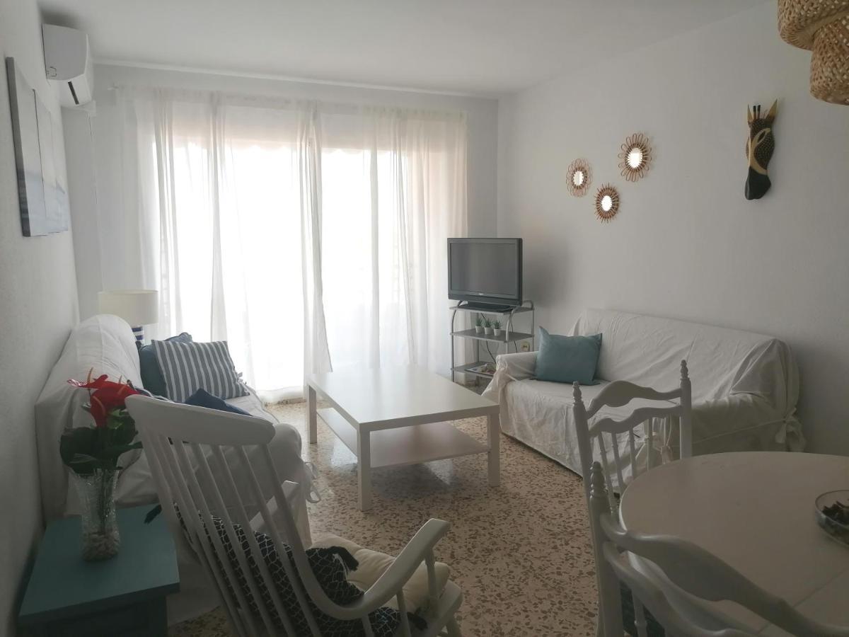 Апартаменти Piso Familiar Con Piscina Y Aparcamiento En Torre Del Mar - Edificio Ronda I Екстер'єр фото